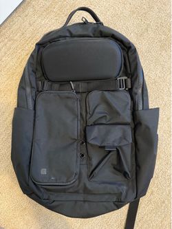 Lululemon Cruiser backpack
