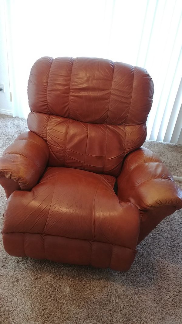 Lazy Boy Recliner..very low price! for Sale in Las Vegas, NV OfferUp