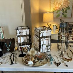 100s of Pieces of Costume Jewelry 