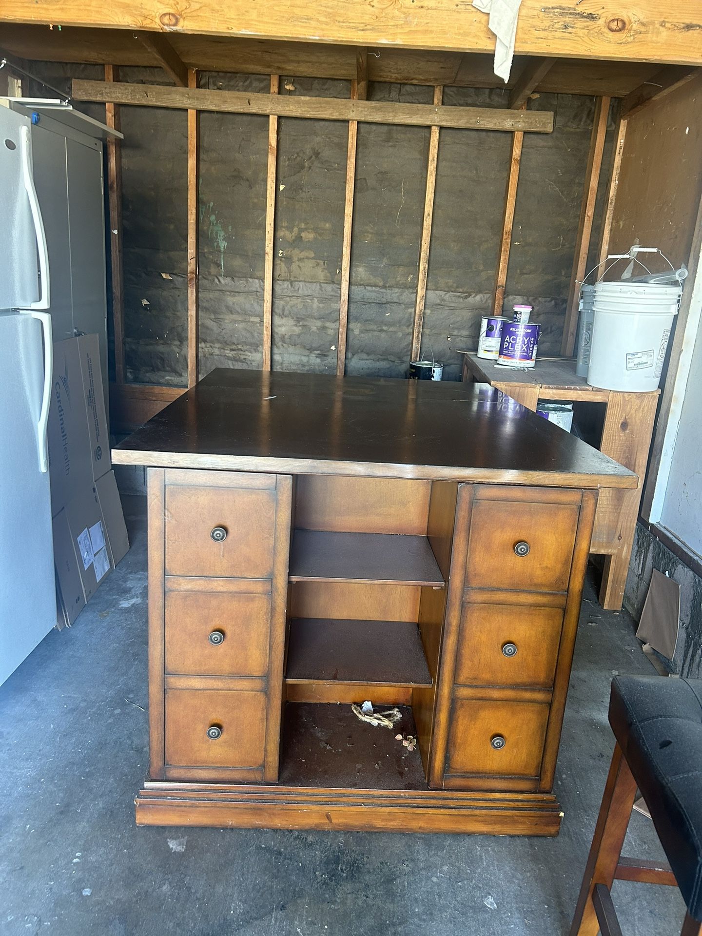 Free Table