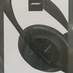 Bose Noise Cancelling Headphone 700 Wireless Headphones..