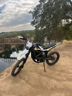 Surron Ultra Bee