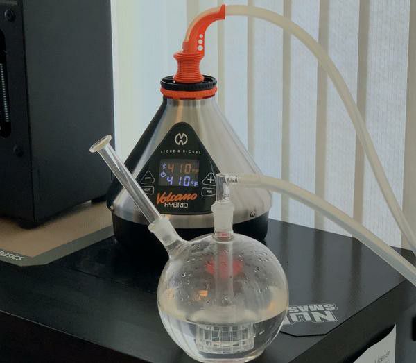 New In Box Volcano Hybrid Vaporizer by Storz And Bickel