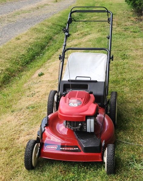 Toro Recycler Self Propelled Lawn Mower!