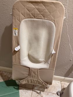 Baby bouncer