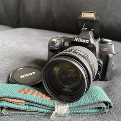 Nikon N80