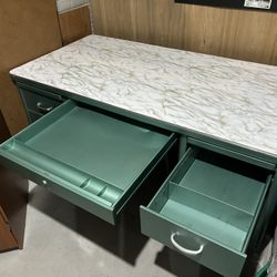 Antique Metal Desk - SE Lincoln