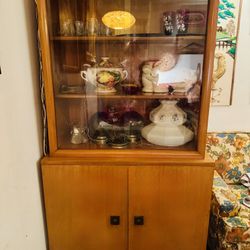 VTG Heywood Wakefield 2 Piece Display Cabinet Hutch