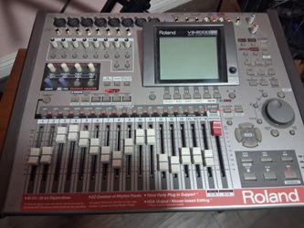 Roland VS-2000CD Digital Studio Workstation