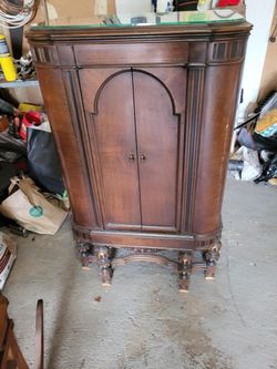 Atwater Kent Antique Radio