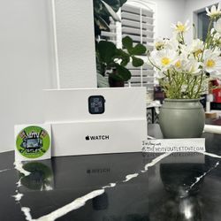 40mm Apple Watch SE 2nd Gen GPS+cellular Aluminum Case