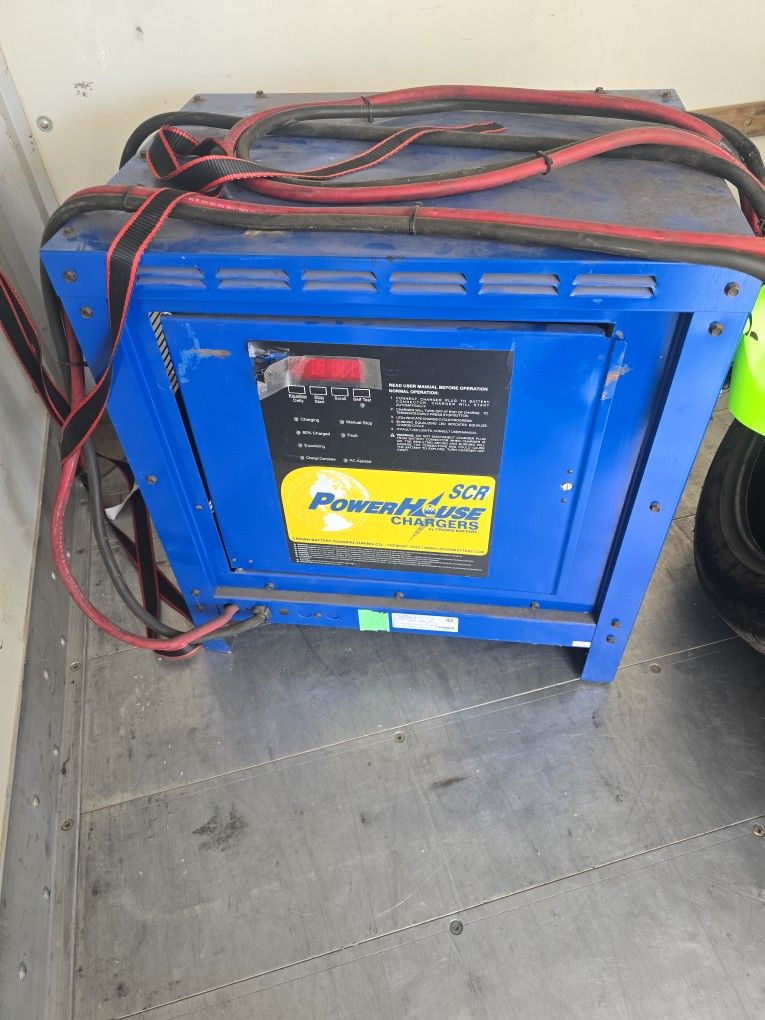 Forklift Battery Charger. Prepar
