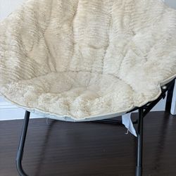 Luxury folding chair