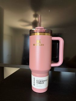 Stanley Quencher H2.0 Flowstate Tumbler 40oz Pink