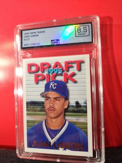 1995 TOPPS TRADED UER: C.BELTRAN HOF  PICTURED #12T JUAN LEBRON MPE 8.5 NM-MT+