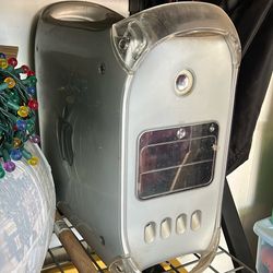 *RARE Apple Tower and Monitor
