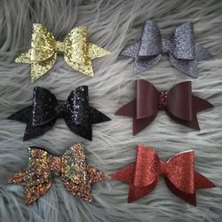 Vinyl bow set