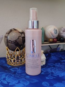 Clinique Moisture Surge Face Spray Thirsty Skin Relief