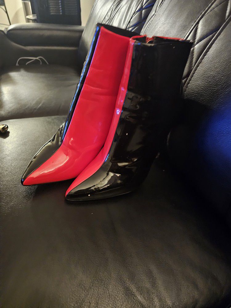 Red And Black Boot Wear Once Sz 7