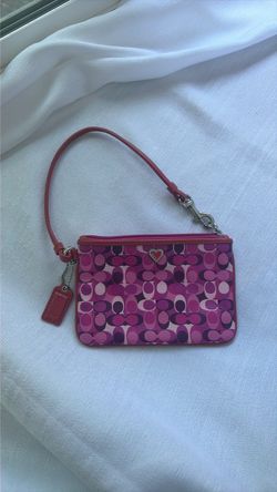Vintage Poppy Coach  C monogram  Wristlet