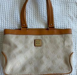 Dooney and Bourke Bag