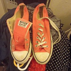 Pink Converse Tennis Shoe