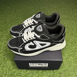 Dior B30 Black Reflective Size 10
