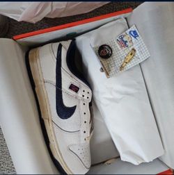 Stranger things dunk 9.5M
