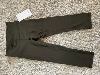NEW WITH TAGS Lululemon Green leggings