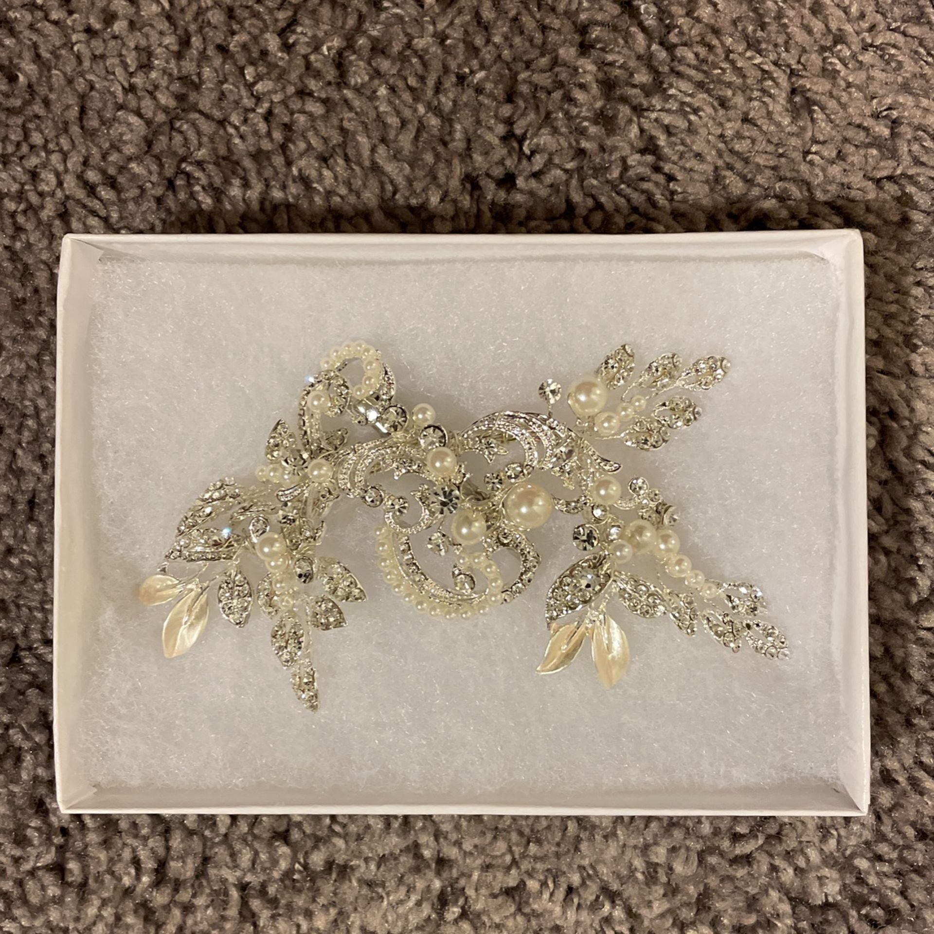 Hair Accessories For Wedding / Prom