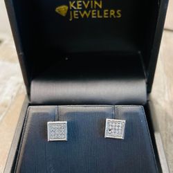 Diamond Earrings 