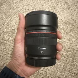 Canon - RF35mm F1.8 Macro IS STM Macro Lens