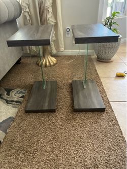 2 Modern End Tables