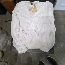 Halogen White Longsleve Small Shirt