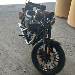 2016 Harley Davidson Roadster 1200 
