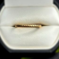 Jewelry 14k solid yellow gold twisted ring sz 7.00