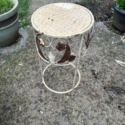 Metal plant stands . 2decorative styles. Read Description