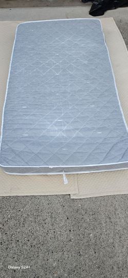 Mattress for Semi Truck VOLVO ,Freightliner 🚚