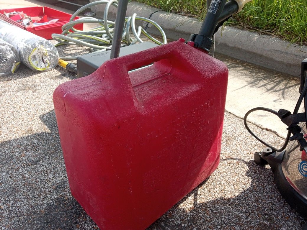 5 Gallon Gas Can
