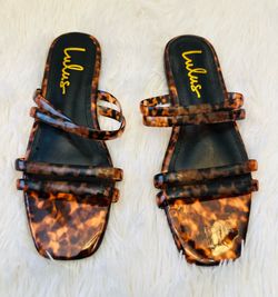 Lulus Women's Tortoiseshell PrintLulus Women's Tortoiseshell Print Slide Sandals