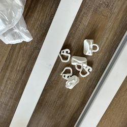 Curtain Tracks Set Of 4 w/hooks 
