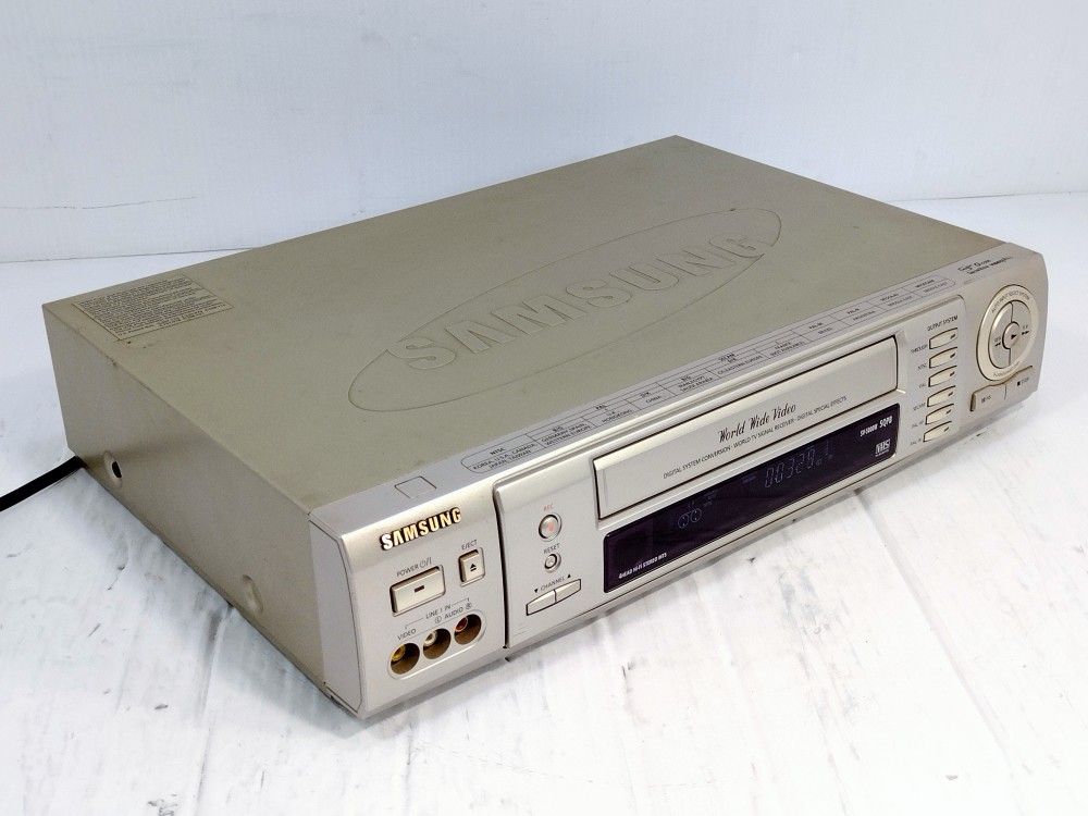 SAMSUNG SV-5000W World-Compatible VCRs Deck VHS Worldwide VCR No Remote