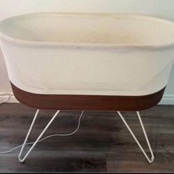 LOW PRICE MOVING- AS IS NOT WORKING $1700 + TAX RETAIL SNOO BASSINET 