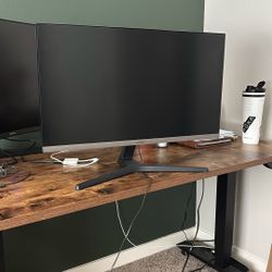 Samsung 28” UHD Office Monitor 
