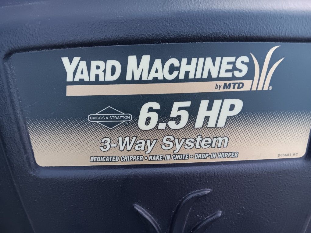 Chipper Shredder W/ Side Bag Option 6.5hp