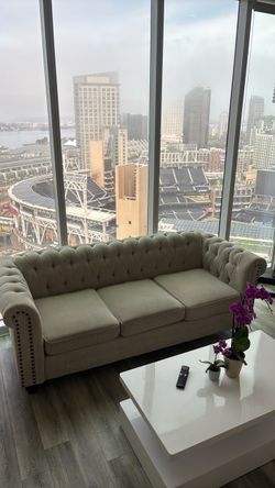 Chesterfield Sofa Beige Linen 3-Seater