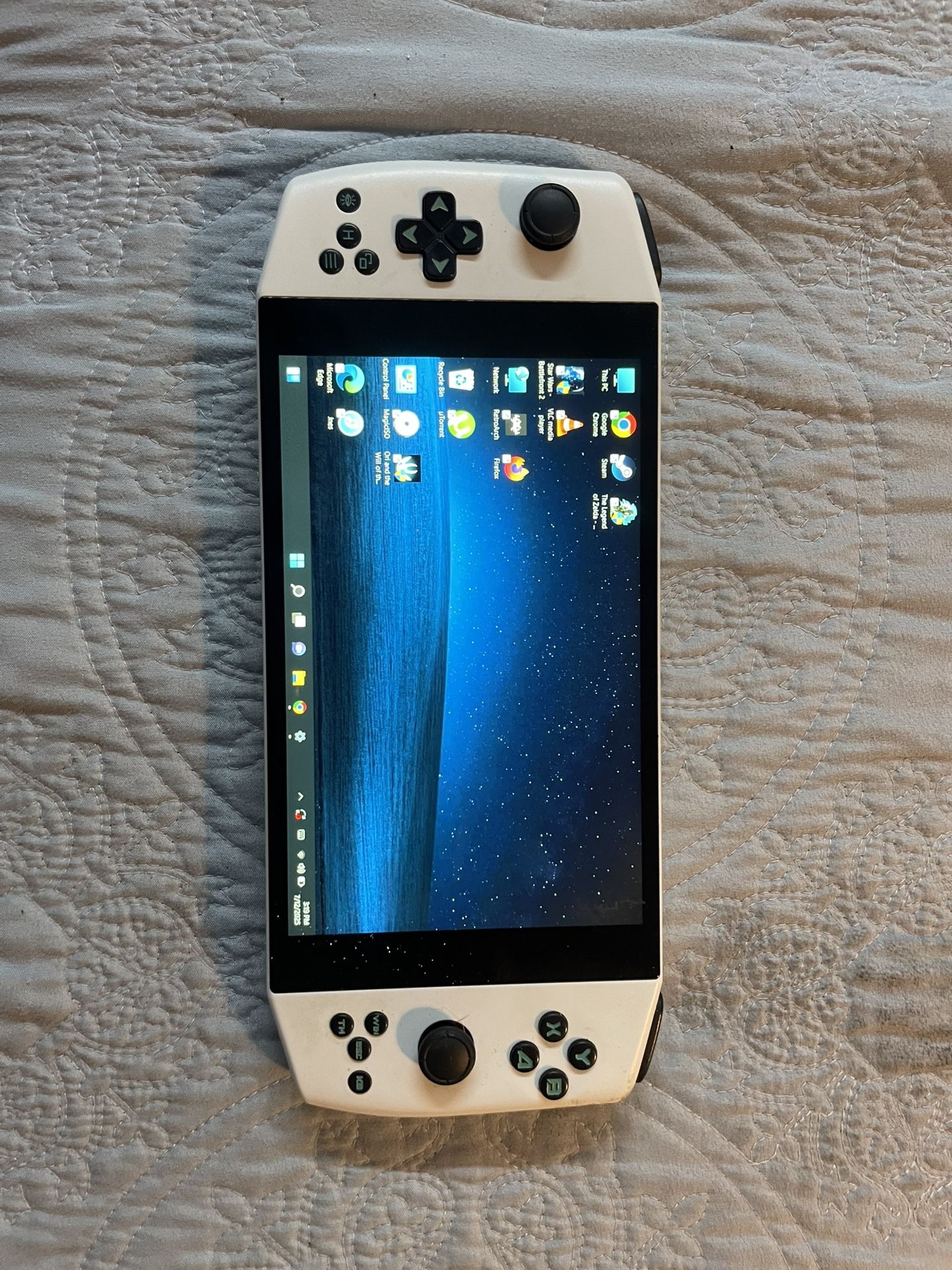 Handheld Pc Gaming AYA NEO