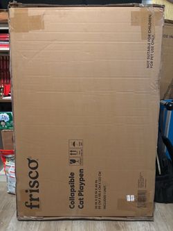 Frisco collapsible cat playpen