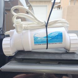 Swimming pool Chlorine Generator Brand New 
