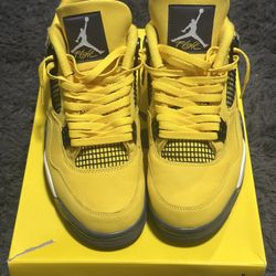 Air Jordan 4 Retro “Lightning” Size 10 
